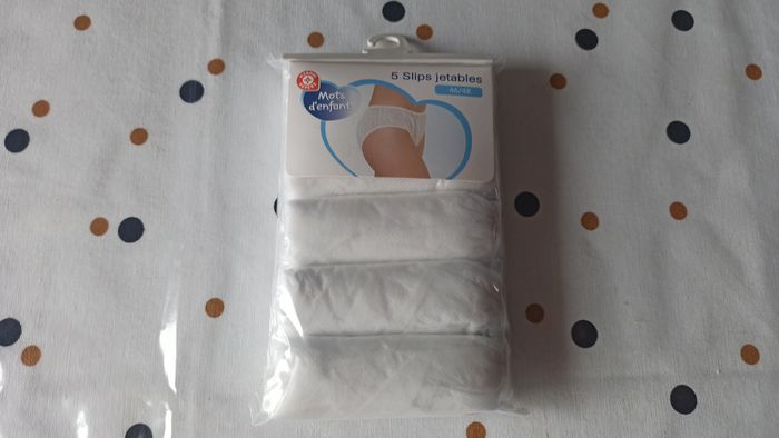 Paquet slips jetables 46/48