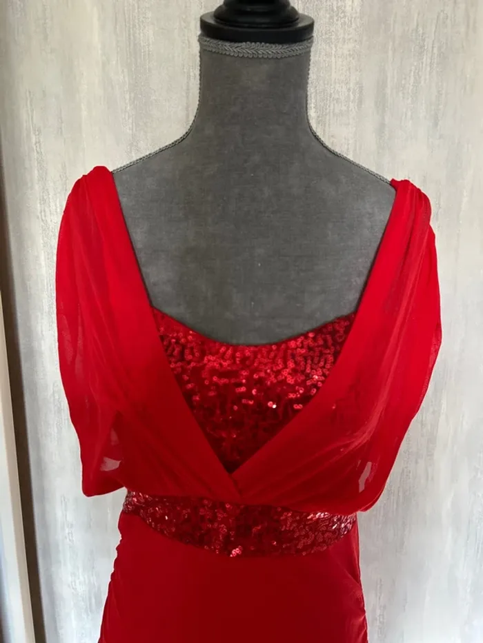 Robe strass rouge - photo numéro 3