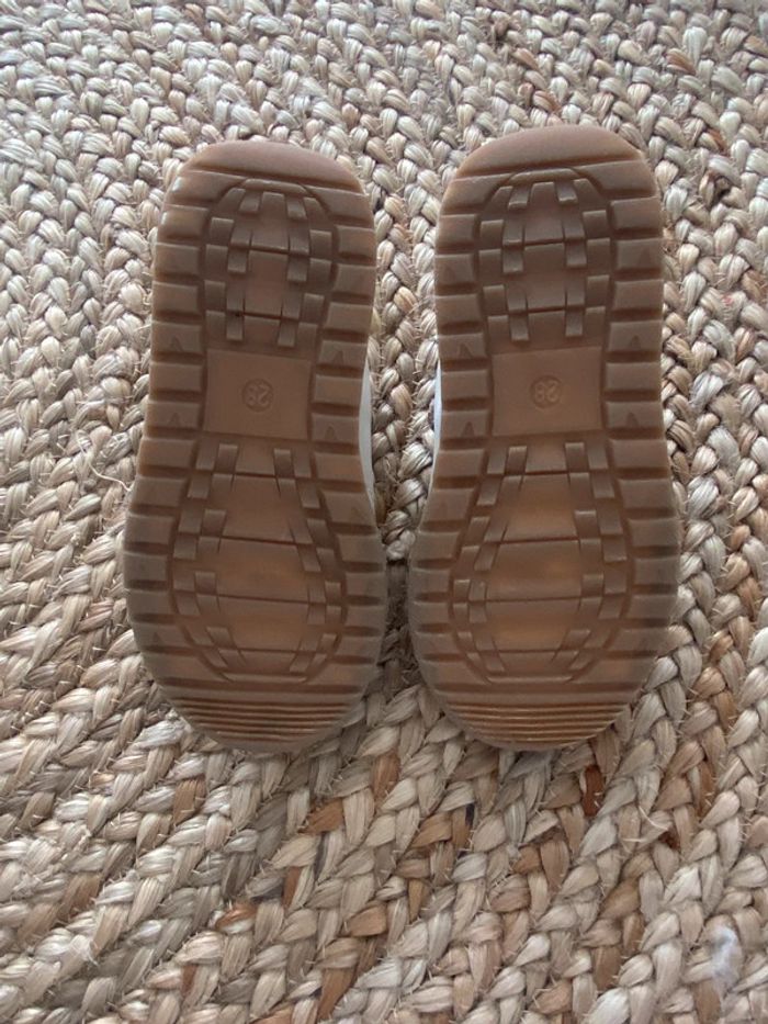 Chaussures pointure 28 - photo numéro 4
