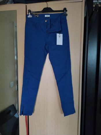 Jean bleu T36 neuf skinny