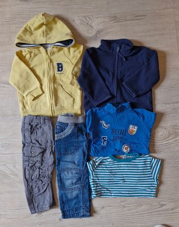 Lot vêtements 9 mois