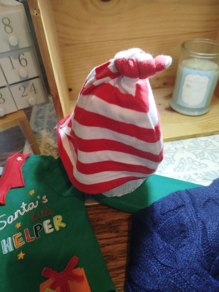 Pyjama+ pull spécial Noël bébé âge 6-9mois - photo numéro 3