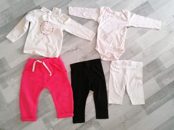 Lot 5 articles fille T 18 mois 👶