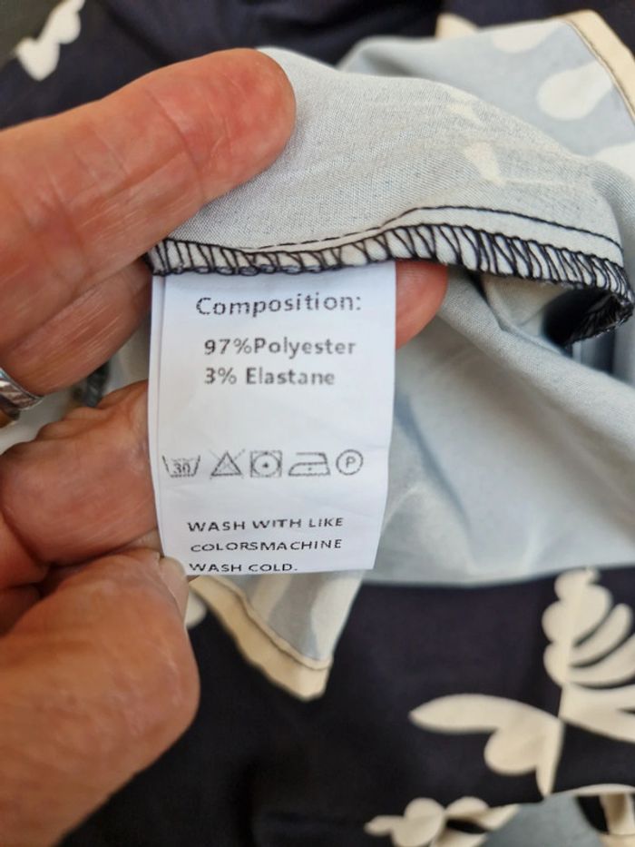 Robe 3XL. 46 - photo numéro 7