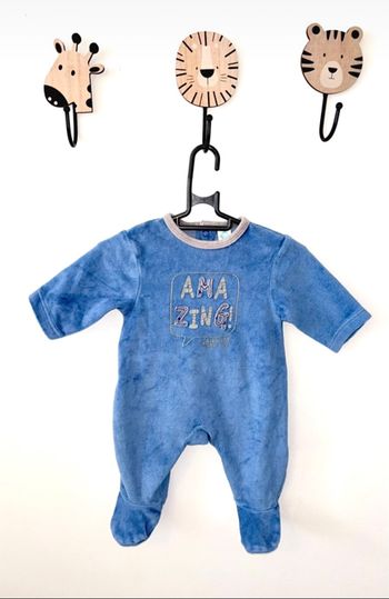 Pyjama en velours taille 1 mois