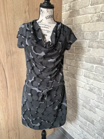 Robe taille 38