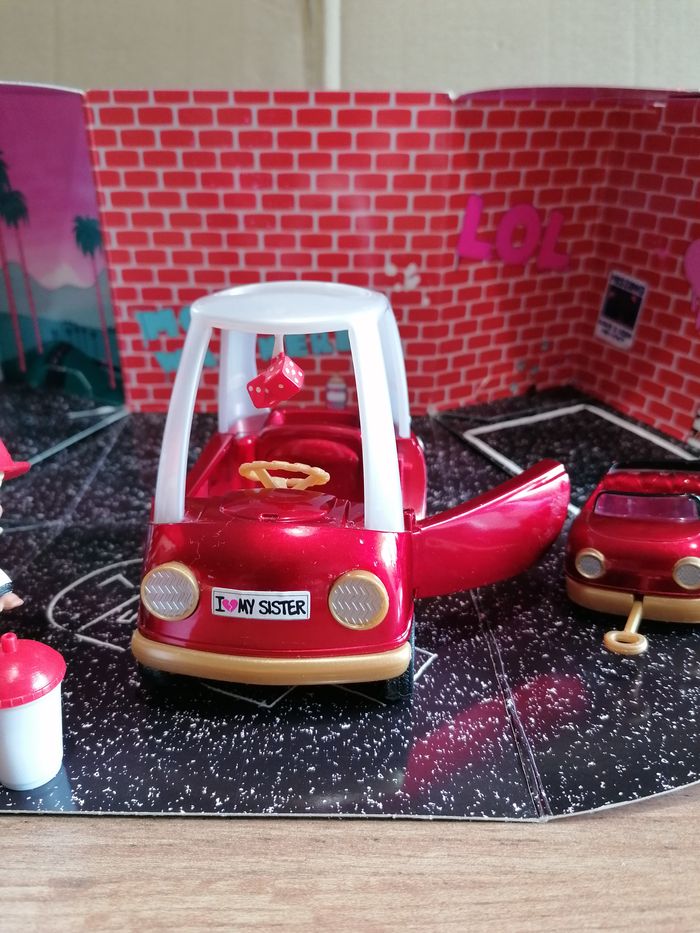 Poupée LOL Cozy Coupe - photo numéro 3