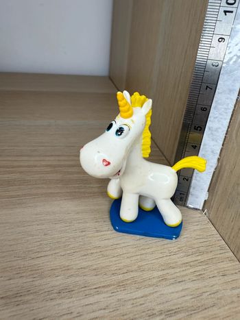 Figurine bouton d’or toy story Disney pixar