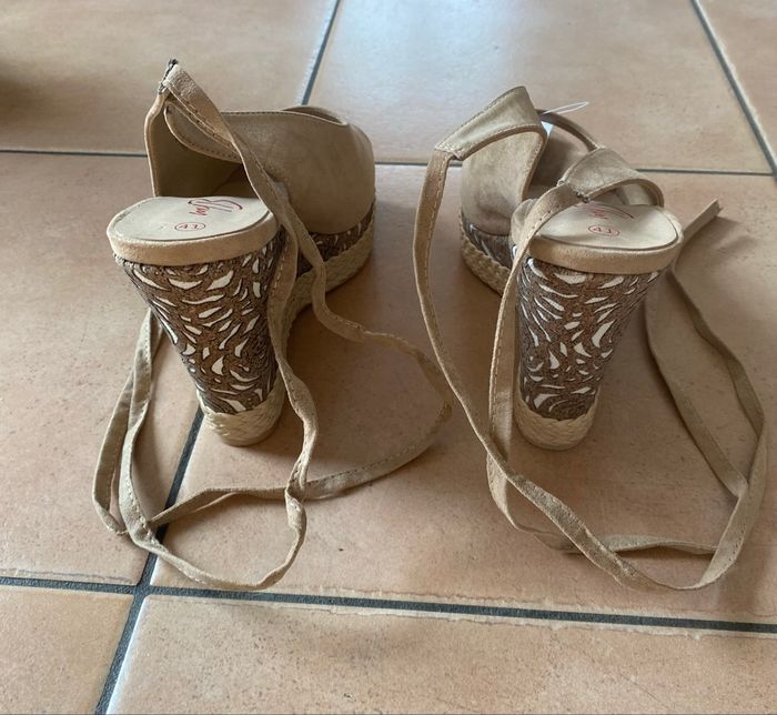 Sandales compensées 41 - photo numéro 2