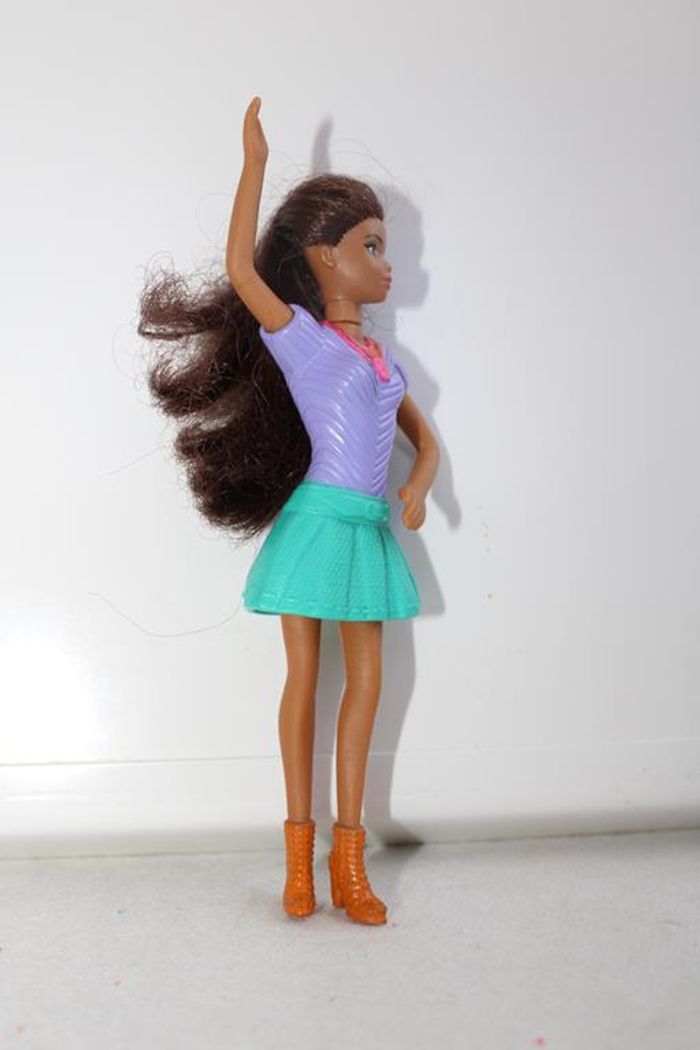 Lot figurines Barbie - photo numéro 6