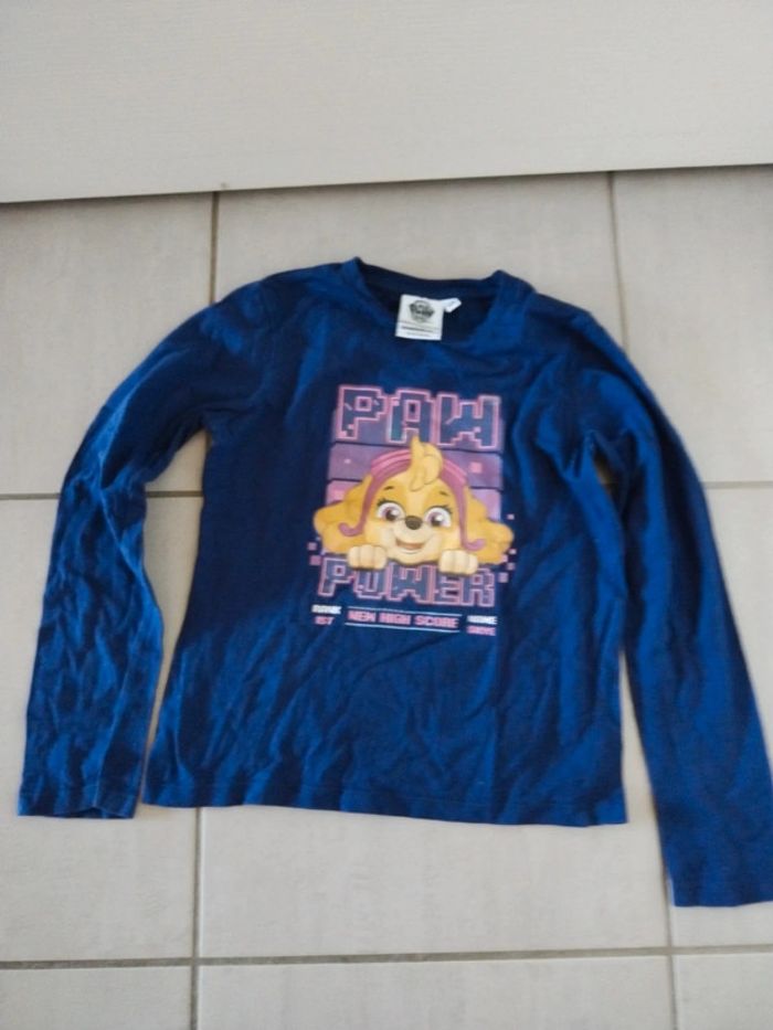 Lot vêtements 6 ans neufs ou très bon état - photo numéro 4