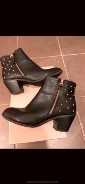 Bottines à clous