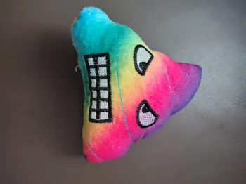 Peluche caca arc en ciel kawaii