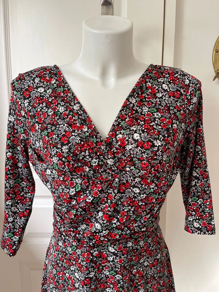 Robe à fleurs - photo numéro 9