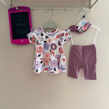 Ensemble complet à fleurs, tunique manches courtes, legging court, bandeau fille - T3mois 