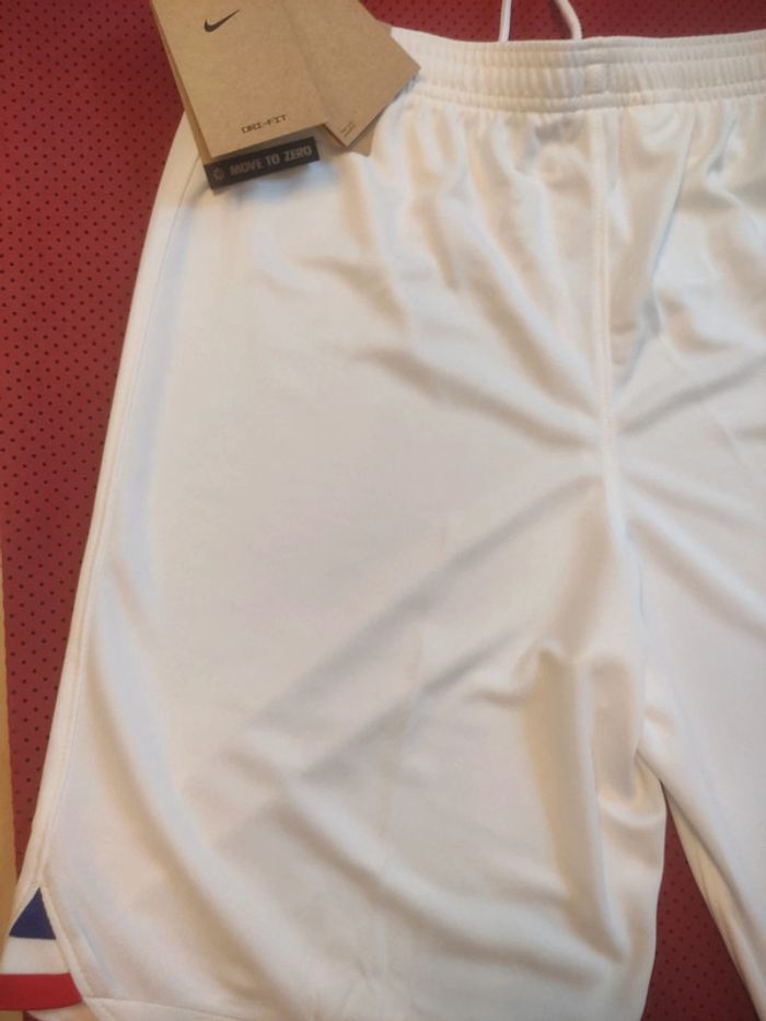 Short de foot France, Nike Authentique Officiel taille Adulte Homme S, Neuf - photo numéro 11