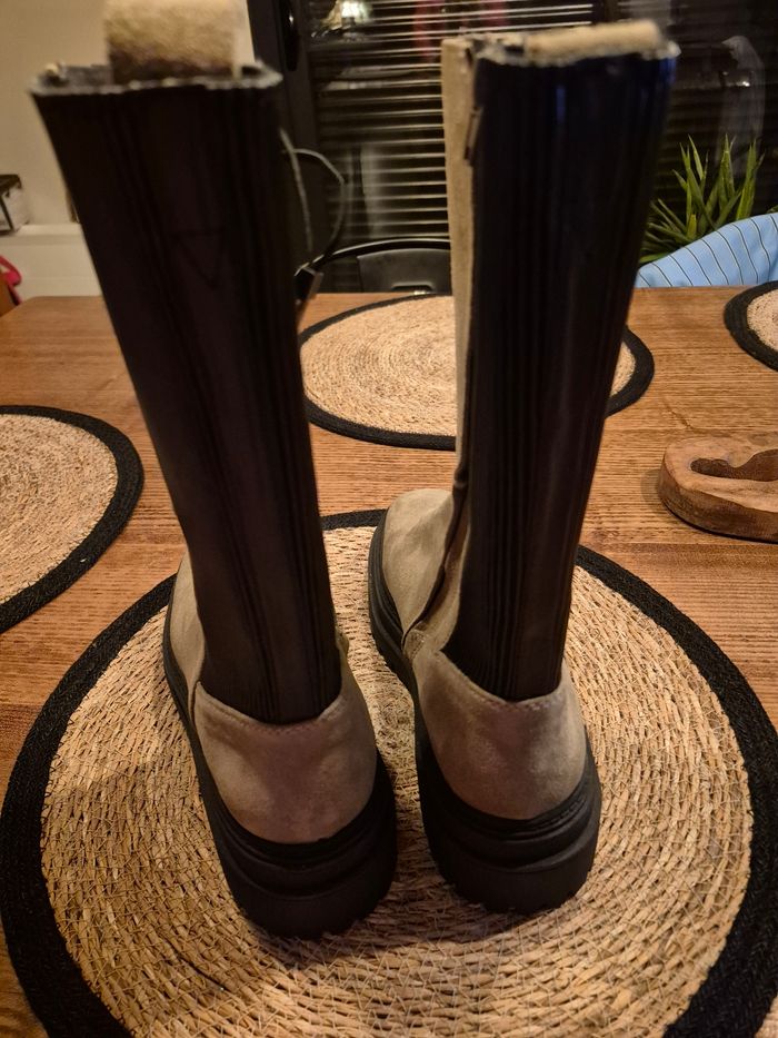 Bottes Zara neuves - photo numéro 3