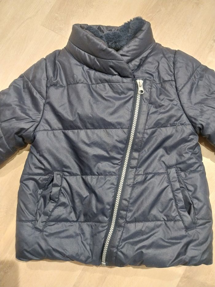 Manteau fourré bleu marine - photo numéro 2