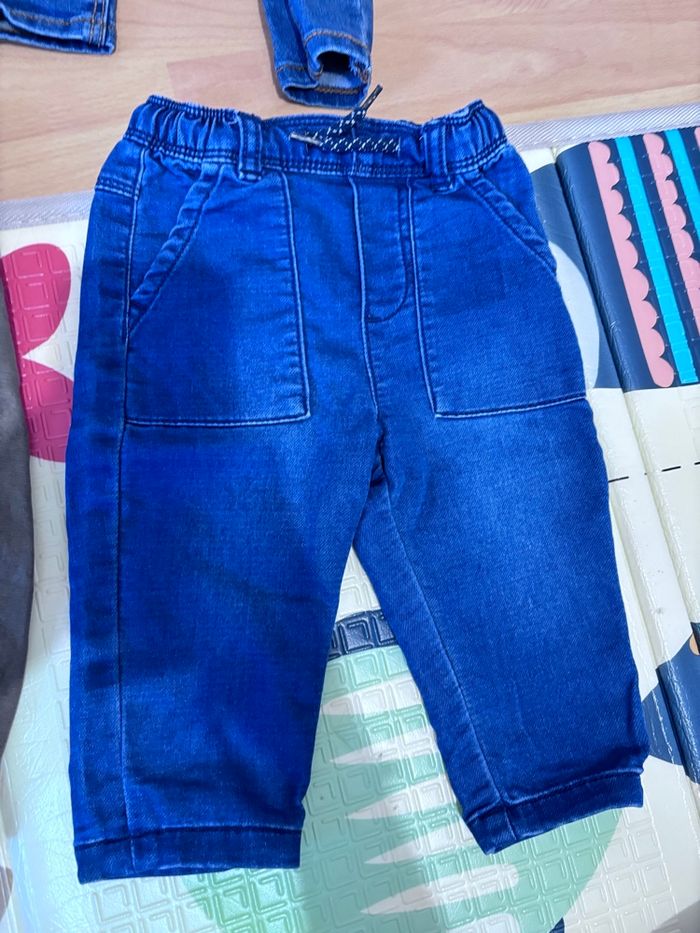 Lot de 4 pantalons - photo numéro 3