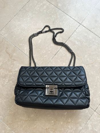 Au Printemps Paris - Sac bandoulière matelassé