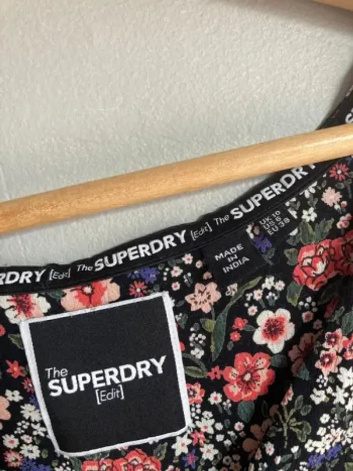 Blouse à fleurs Superdry – Taille S (EU 38) - photo numéro 2