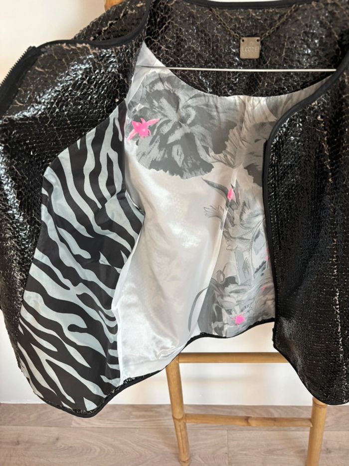 Veste noir effet crocro - photo numéro 4