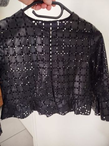 #kytie8ansfille. Boléro manches longues taille 8/10 ans