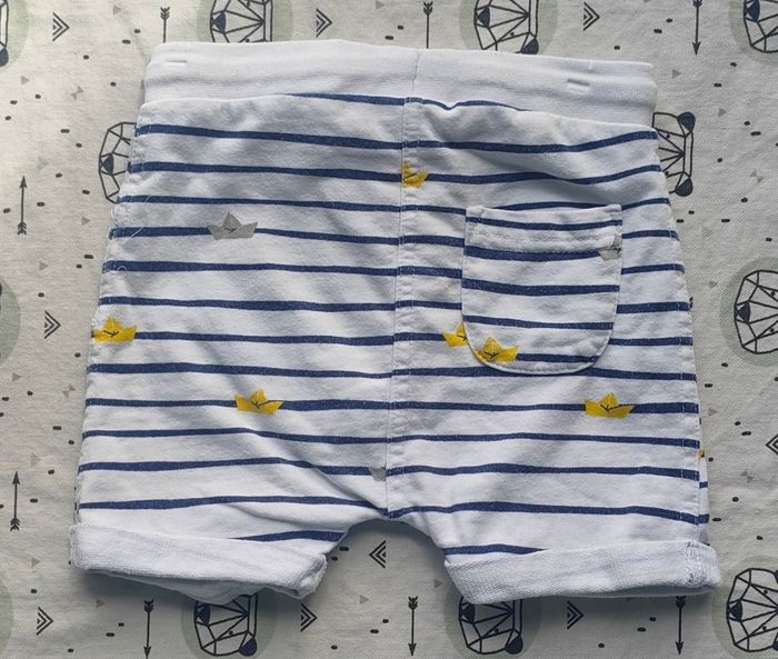 Short taille 12 mois/ 1 ans - photo numéro 3
