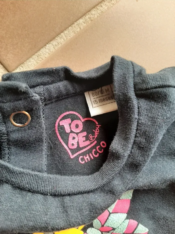 Lot de 2 t-shirts et 1 sweat 15-18mois Chicco neufs - photo numéro 5