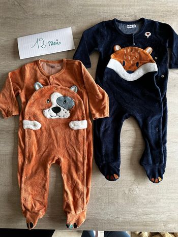 Lot pyjamas 12 mois