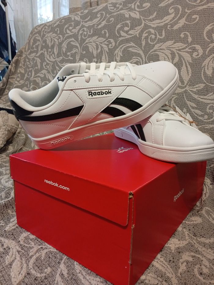 Reebok neuves t.38 - photo numéro 2