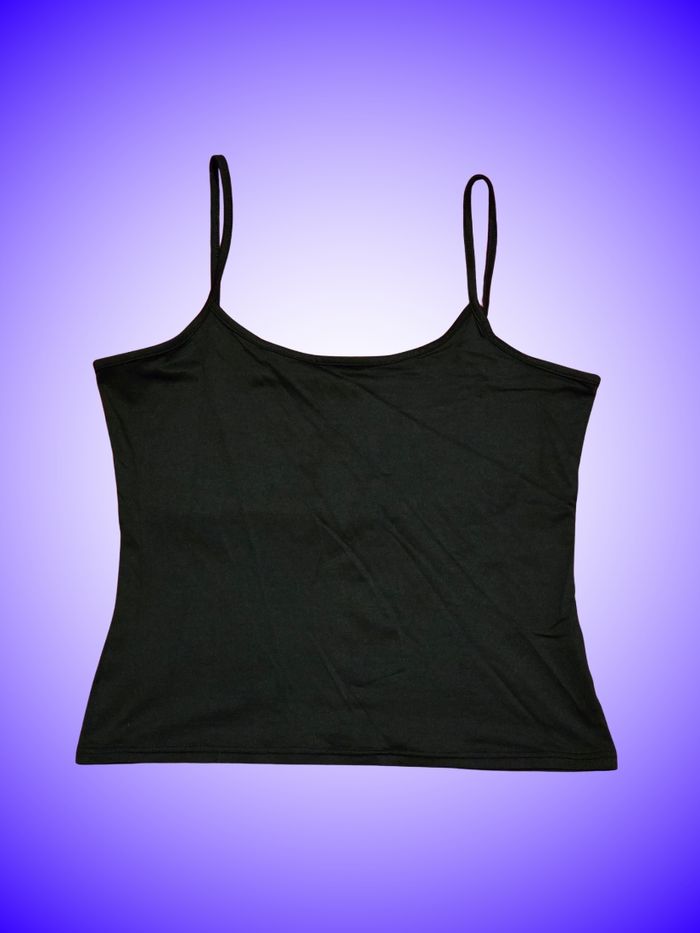 Débardeur Noir Basique – Bretelles Fines – Indispensable Toutes Saisons – Très Bon État
