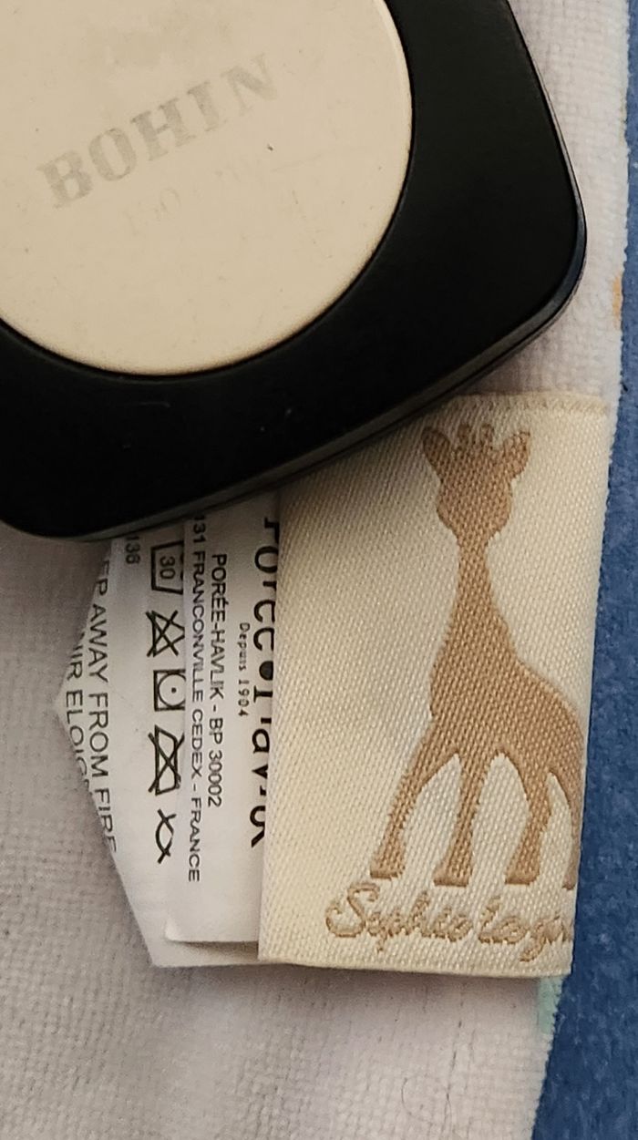 Ensemble couette et tour de lit Sophie la girafe - photo numéro 7