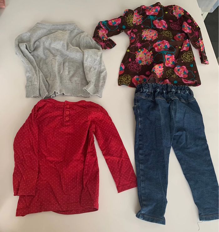 Lot 4 pièces mi-saison 24 mois - photo numéro 2