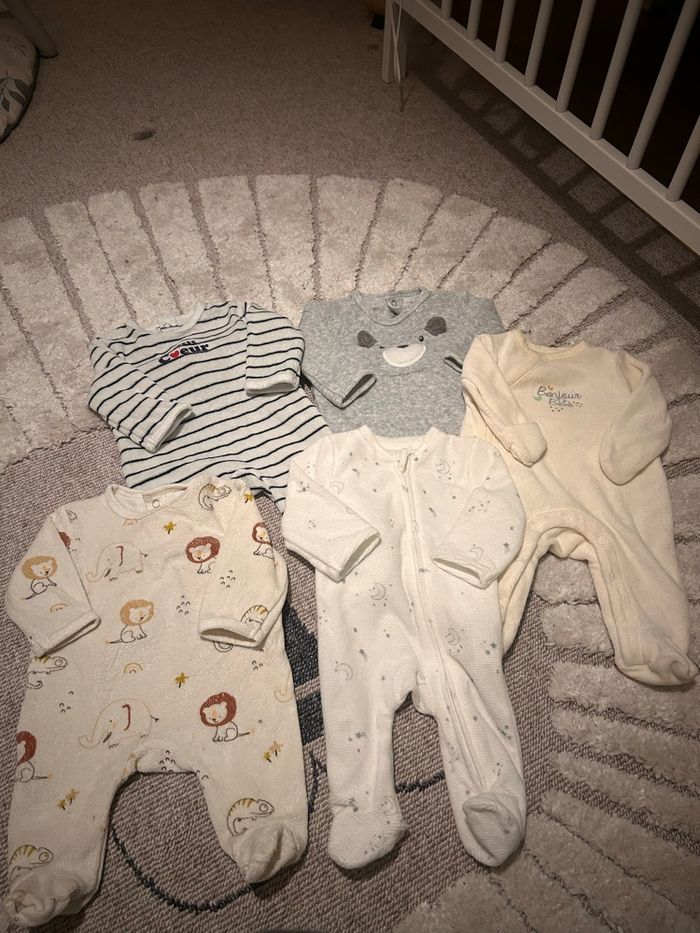 Lot vêtement garçon - photo numéro 2