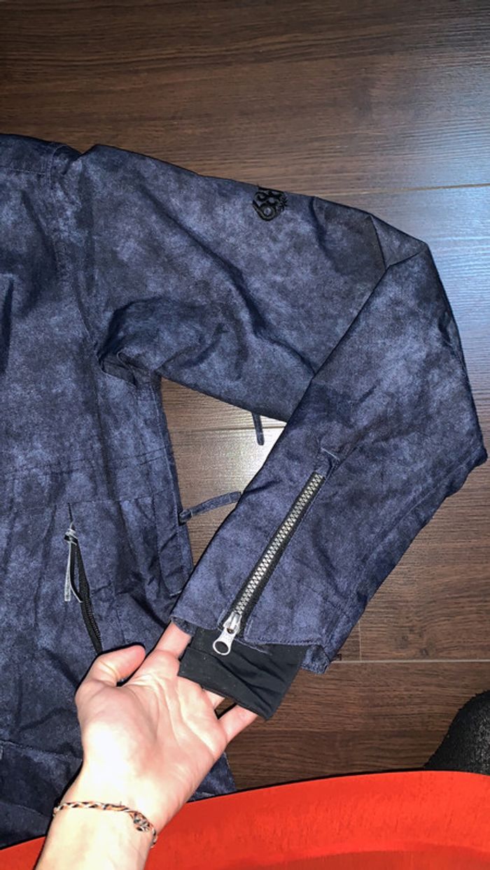 Superbe veste de snowboard 686 - photo numéro 2