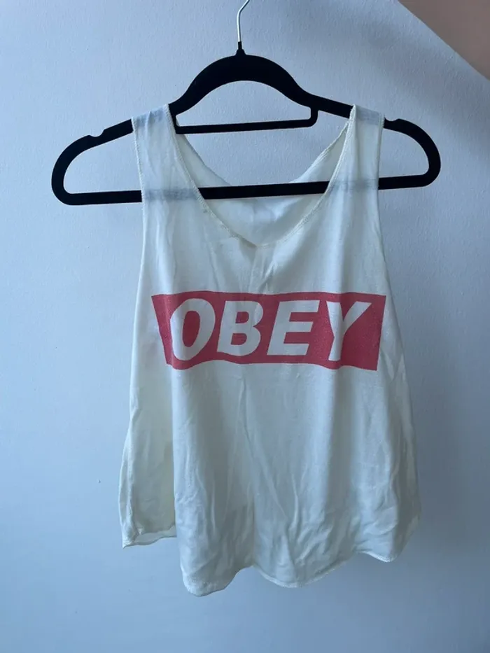 Débarque obey