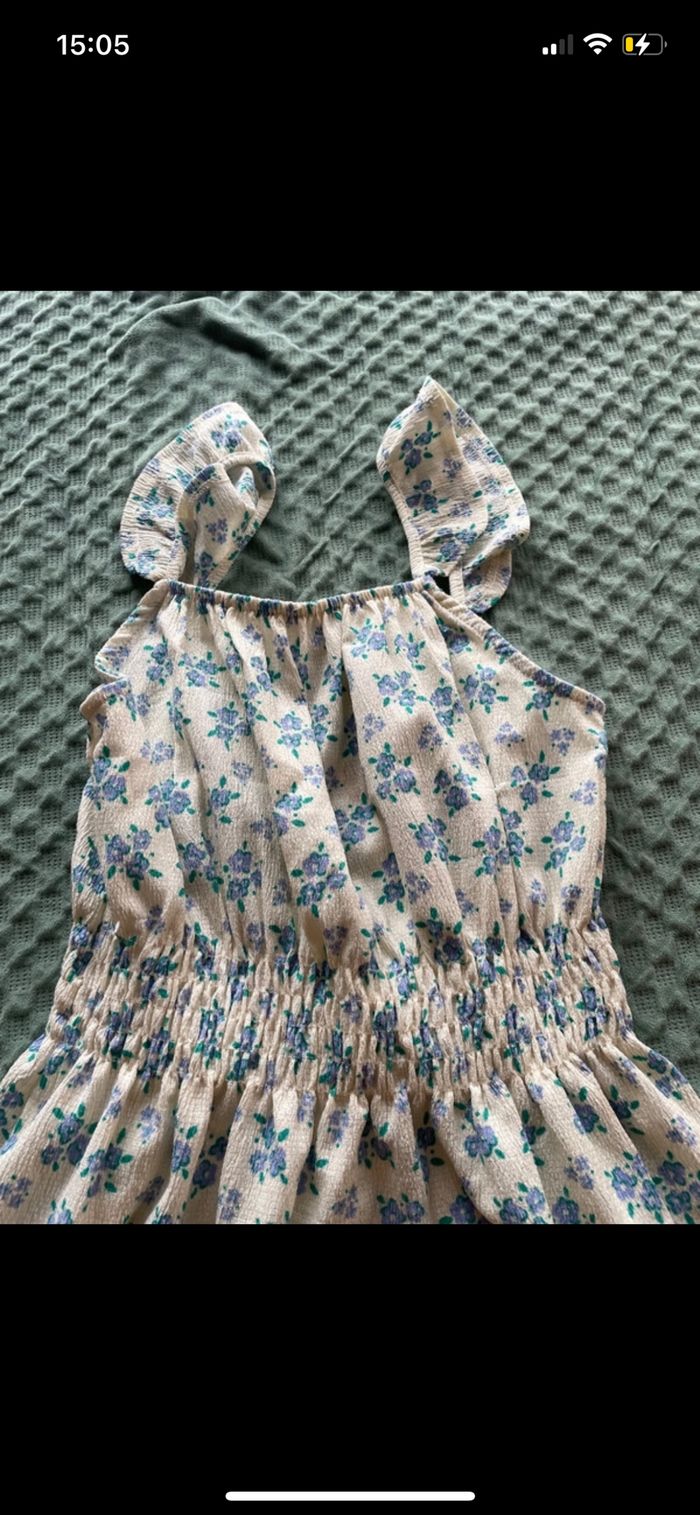 Très joli lot de 3 robes d’été fille 8 ans - photo numéro 4