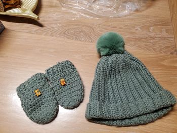 Lot bonnet et gants fait main