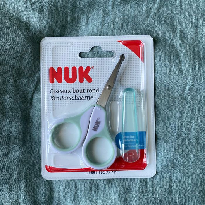 Ciseaux bout rond neuf NUK