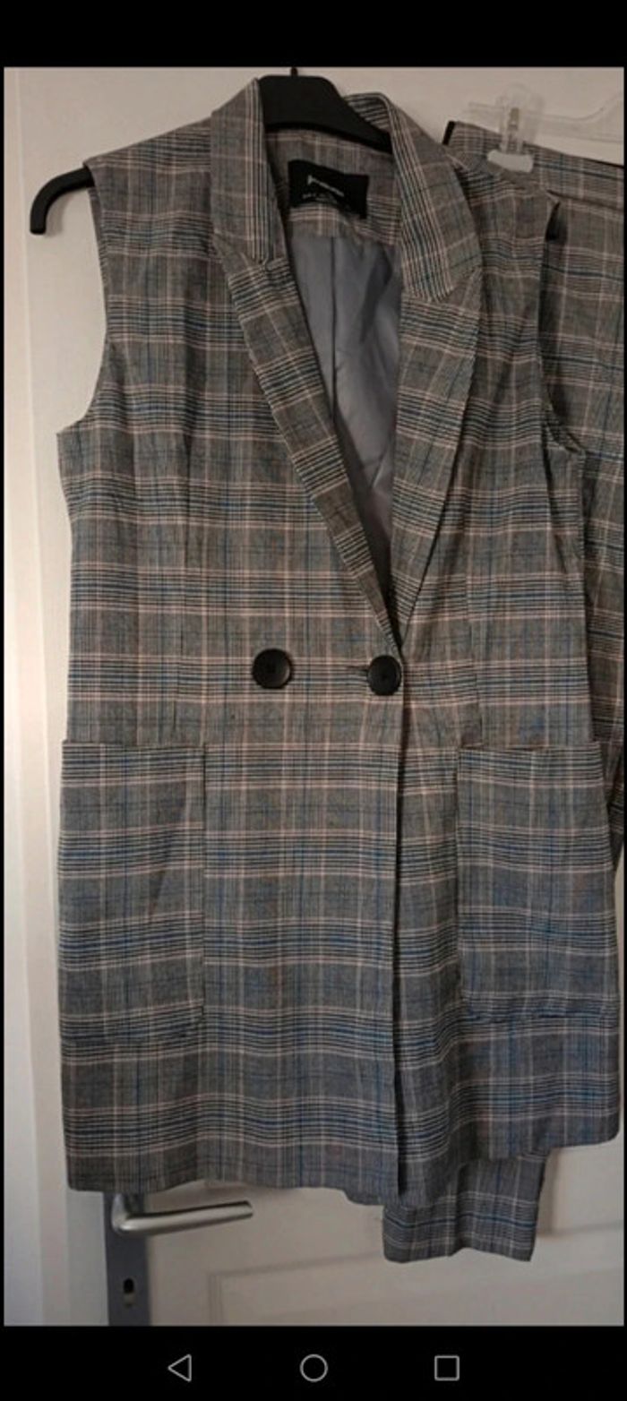 Tailleur stradivarius - photo numéro 2