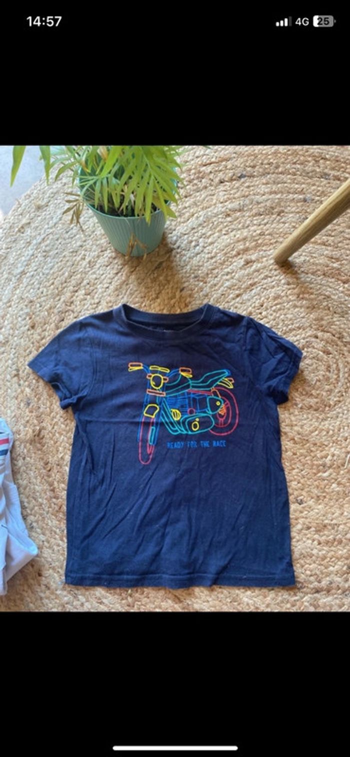 Tee shirt 6 ans - photo numéro 2