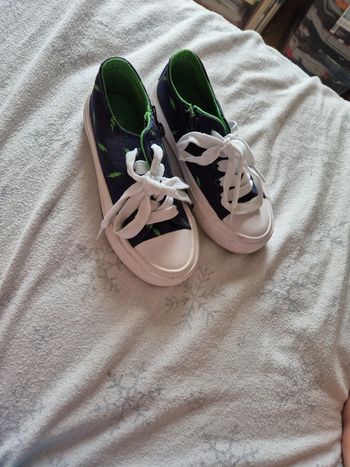 Baskets toile taille 28