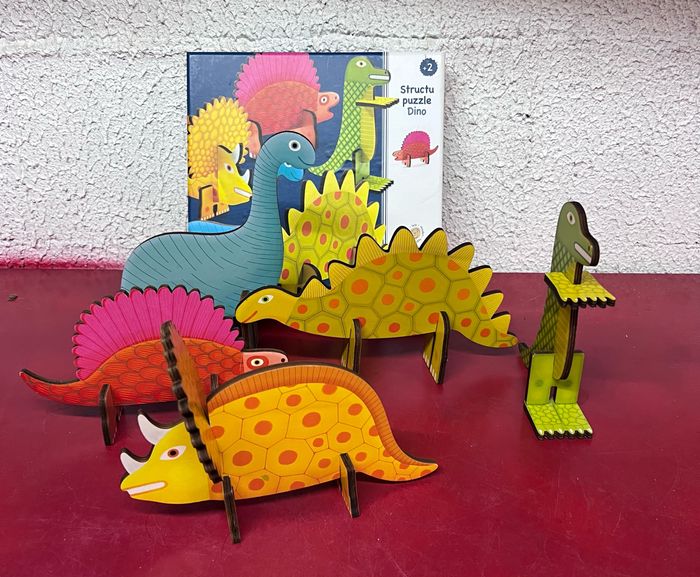 Structure dino Djeco