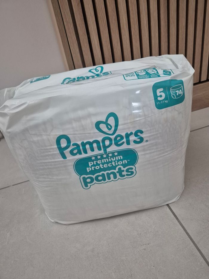 Pampers prenium protection pants taille 5