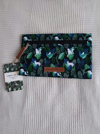 Pochette Cabaia