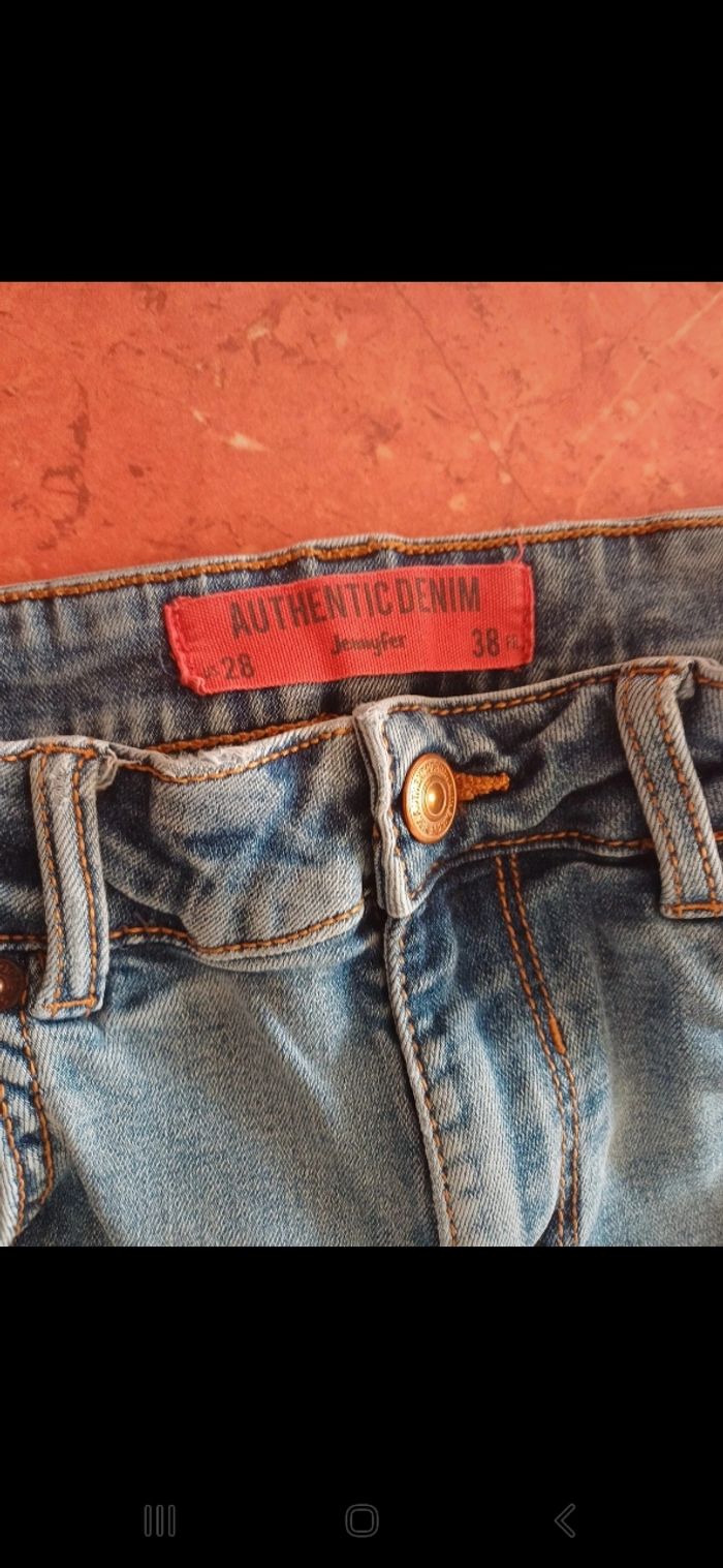 Jean femme taille 38 - photo numéro 3