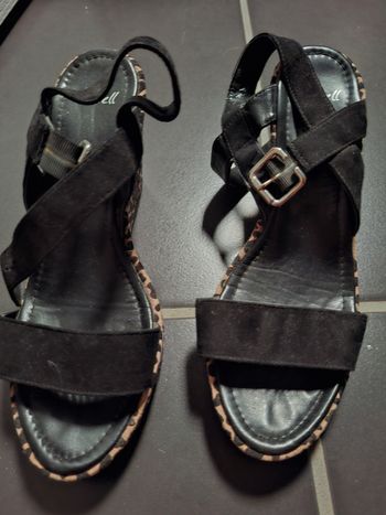 Nu pieds aliwell