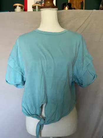 tee shirt