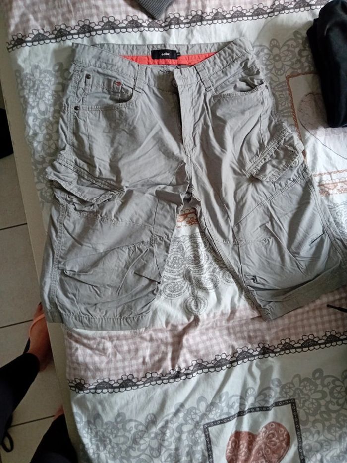 Short homme taille 40 - photo numéro 3